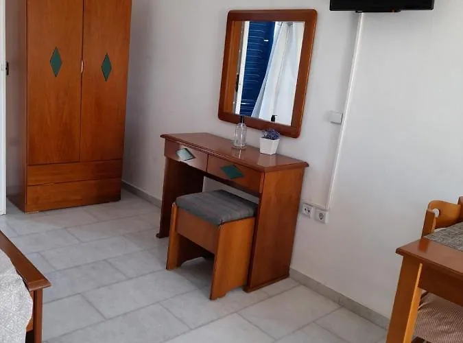 伽拉诺斯一室公寓 * Naxos City